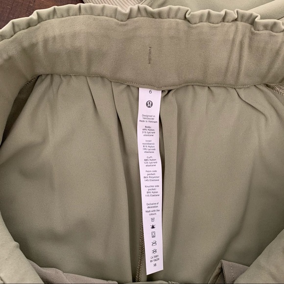 Lululemon Stretch High Rise Jogger - Picture 6 of 6